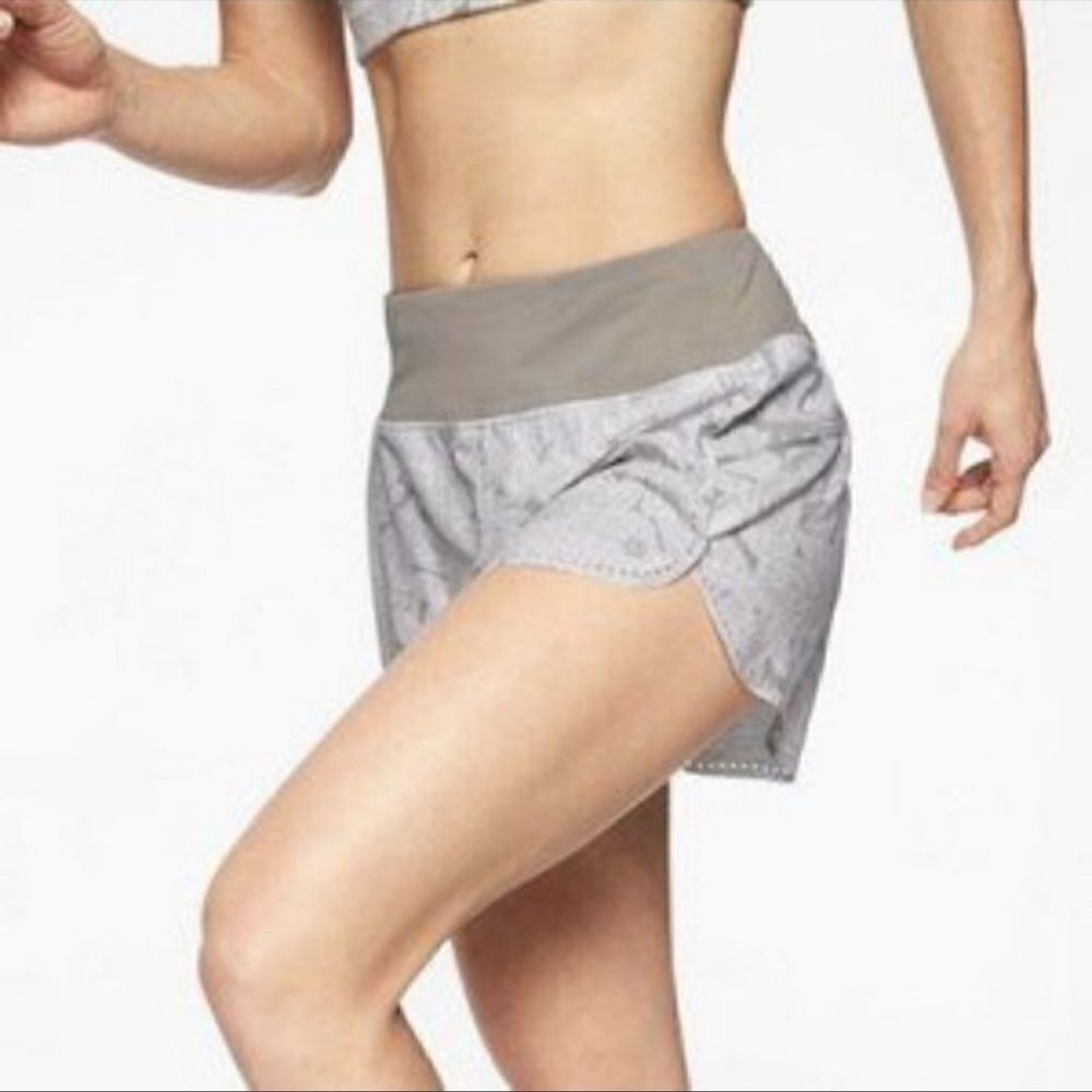 Athleta Print Laser Run Shorts Gray White XL